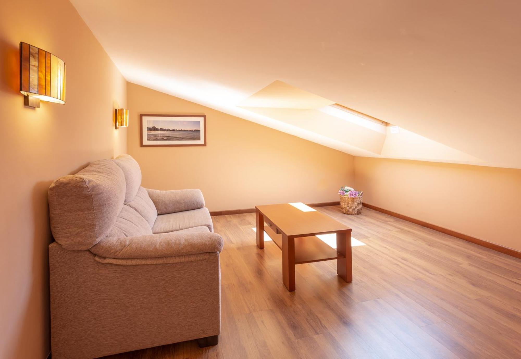 La Colina Otel Gijón Dış mekan fotoğraf