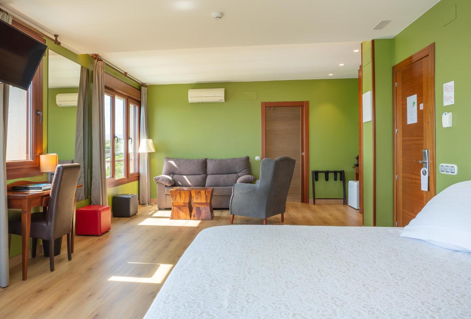 La Colina Otel Gijón Oda fotoğraf